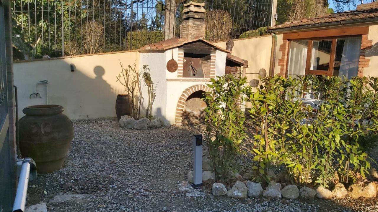 מונטריג'יוני La Limonaia Country House מראה חיצוני תמונה