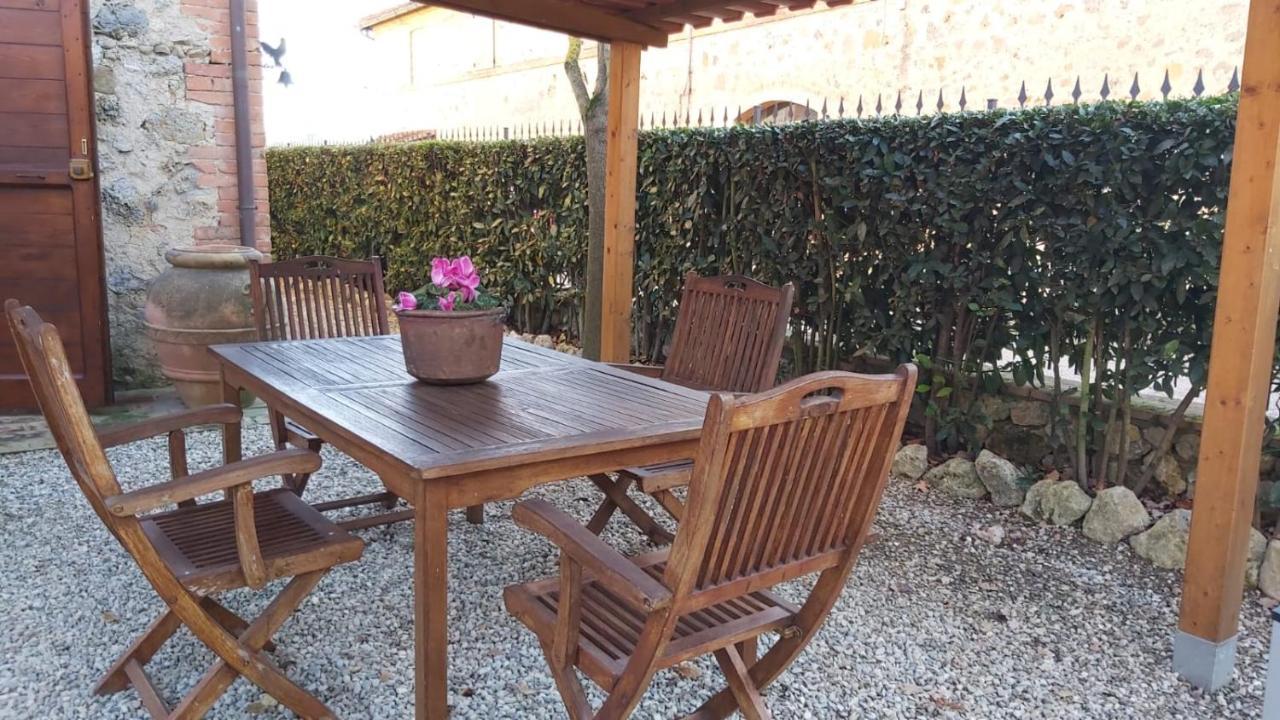 מונטריג'יוני La Limonaia Country House מראה חיצוני תמונה